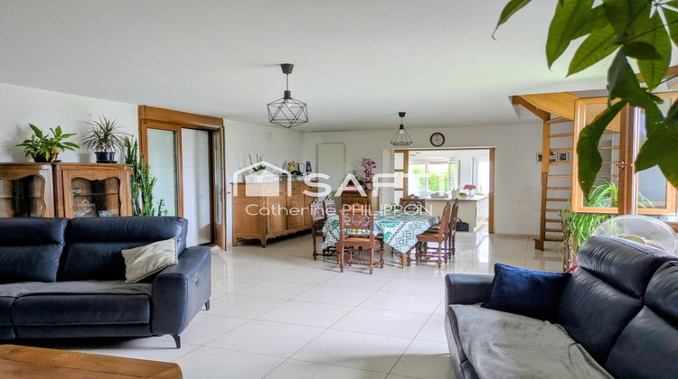 Ma-Cabane - Vente Maison Hecq, 190 m²