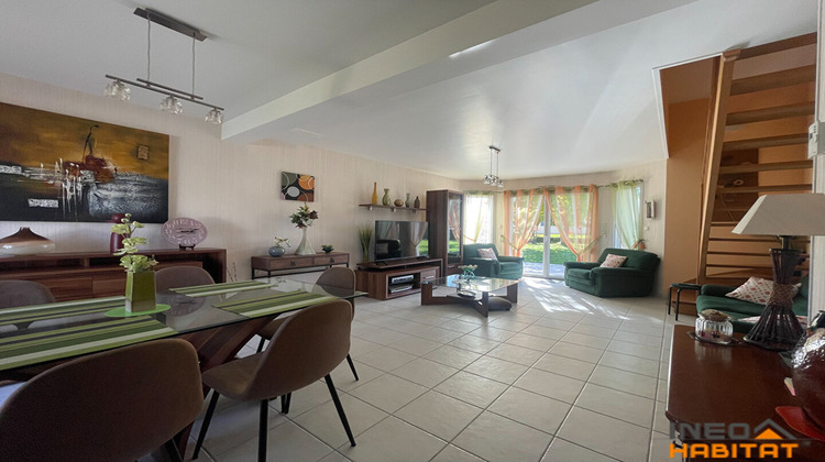 Ma-Cabane - Vente Maison HEDE-BAZOUGES, 102 m²