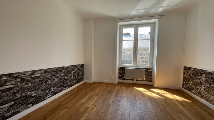 Ma-Cabane - Vente Maison HEDE-BAZOUGES, 166 m²