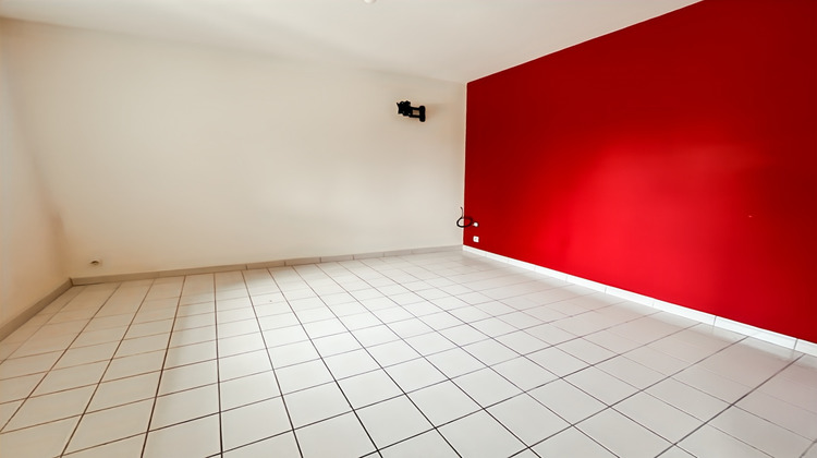 Ma-Cabane - Vente Maison HEDE-BAZOUGES, 72 m²