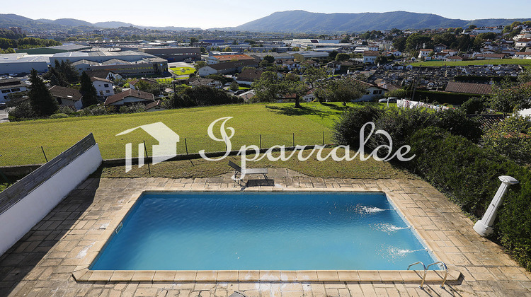 Ma-Cabane - Vente Maison Hendaye, 270 m²