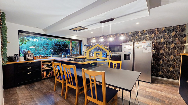 Ma-Cabane - Vente Maison Hergnies, 240 m²