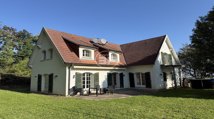 Ma-Cabane - Vente Maison Hésingue, 211 m²
