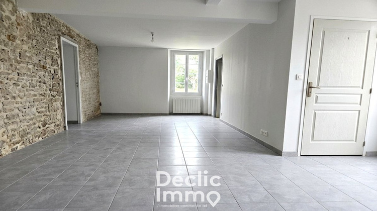 Ma-Cabane - Vente Maison HIERSAC, 157 m²