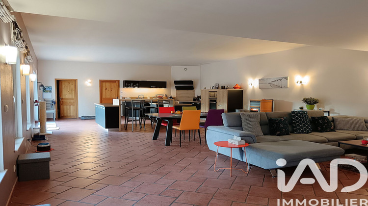 Ma-Cabane - Vente Maison Hondouville, 197 m²