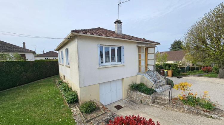 Ma-Cabane - Vente Maison HOUDAN, 65 m²
