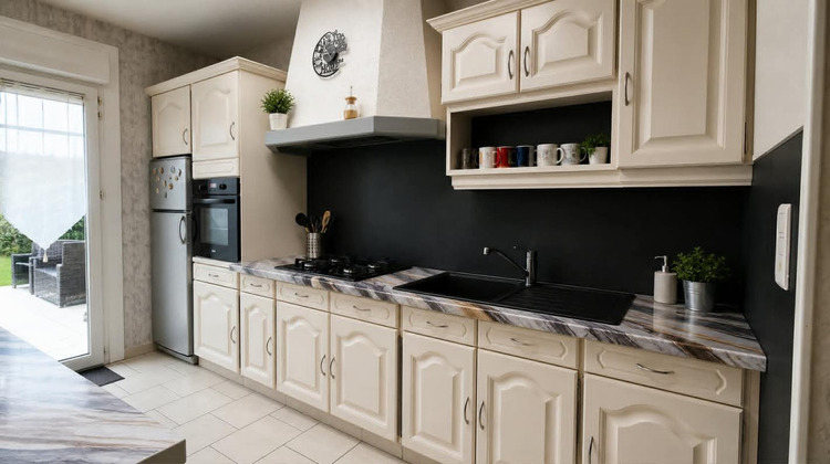 Ma-Cabane - Vente Maison HOUPLINES, 75 m²