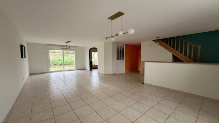 Ma-Cabane - Vente Maison HUILLE, 121 m²