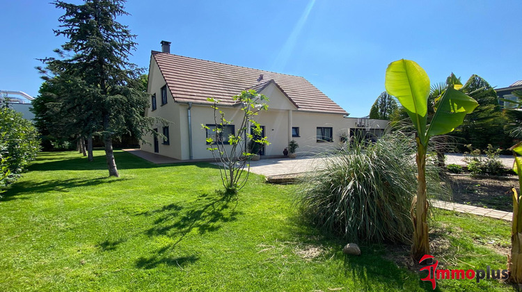 Ma-Cabane - Vente Maison Huningue, 200 m²