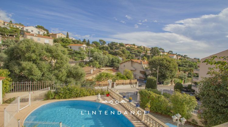 Ma-Cabane - Vente Maison Hyères, 180 m²