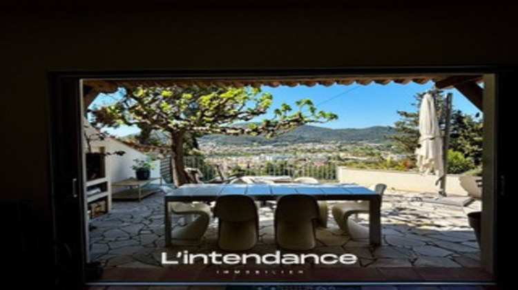 Ma-Cabane - Vente Maison Hyères, 143 m²