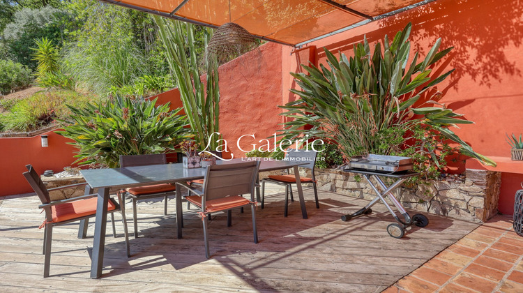 Ma-Cabane - Vente Maison Hyères, 157 m²