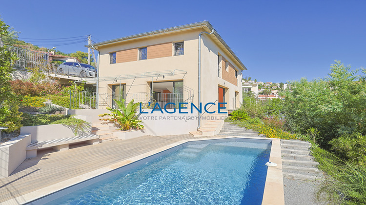 Ma-Cabane - Vente Maison Hyères, 135 m²