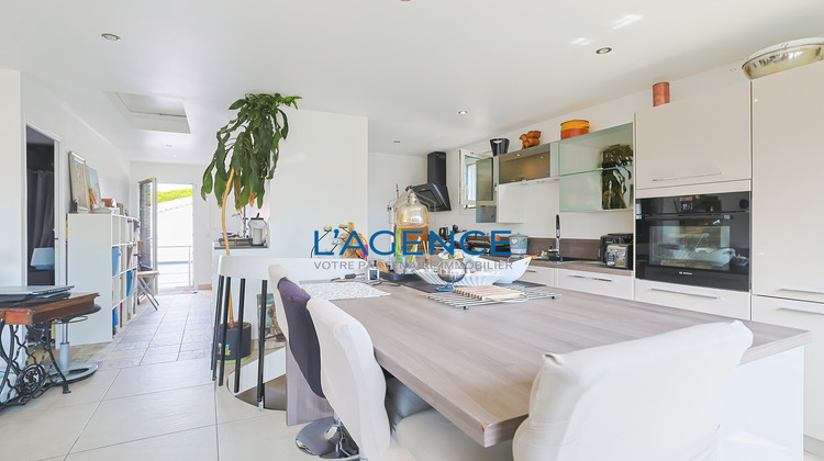 Ma-Cabane - Vente Maison Hyères, 144 m²