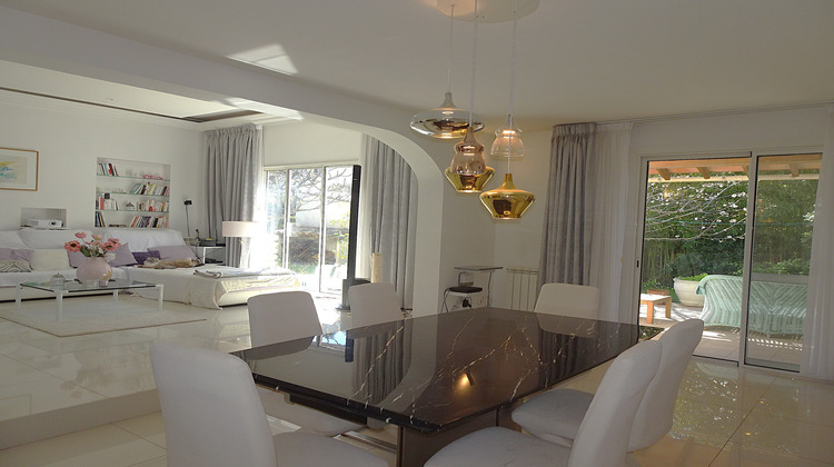 Ma-Cabane - Vente Maison Hyères, 175 m²