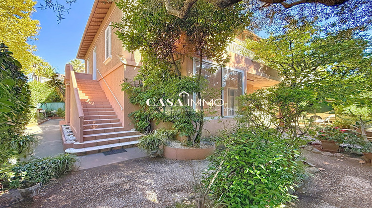 Ma-Cabane - Vente Maison Hyères, 220 m²