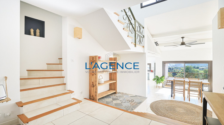 Ma-Cabane - Vente Maison Hyères, 221 m²