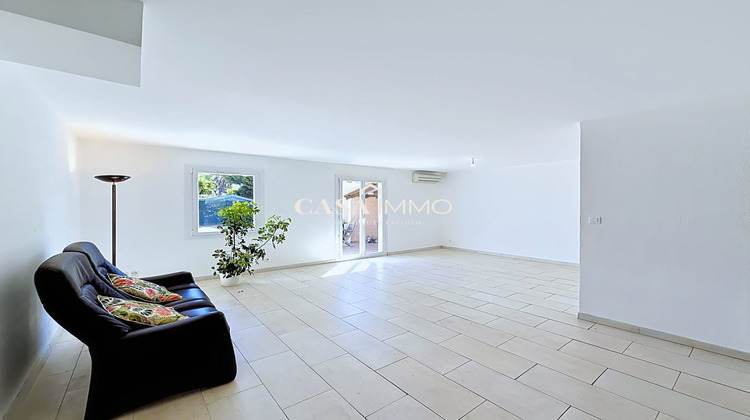 Ma-Cabane - Vente Maison Hyères, 83 m²