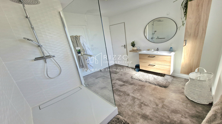 Ma-Cabane - Vente Maison Injoux-Génissiat, 240 m²