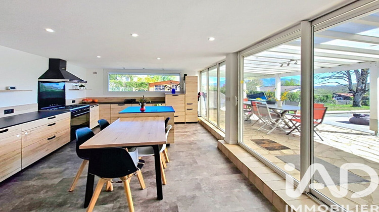 Ma-Cabane - Vente Maison Injoux-Génissiat, 240 m²