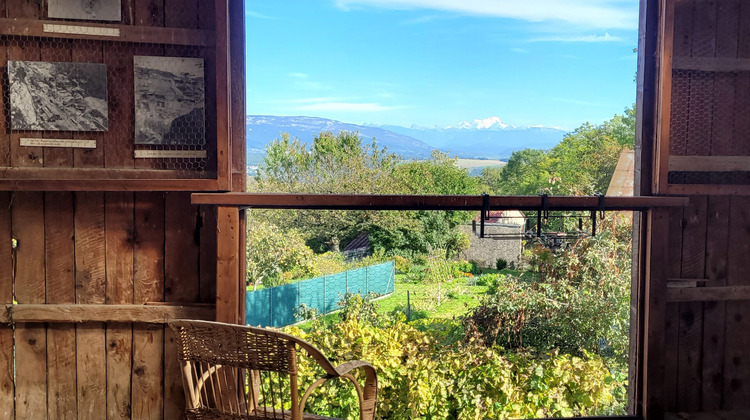 Ma-Cabane - Vente Maison INJOUX-GENISSIAT, 255 m²