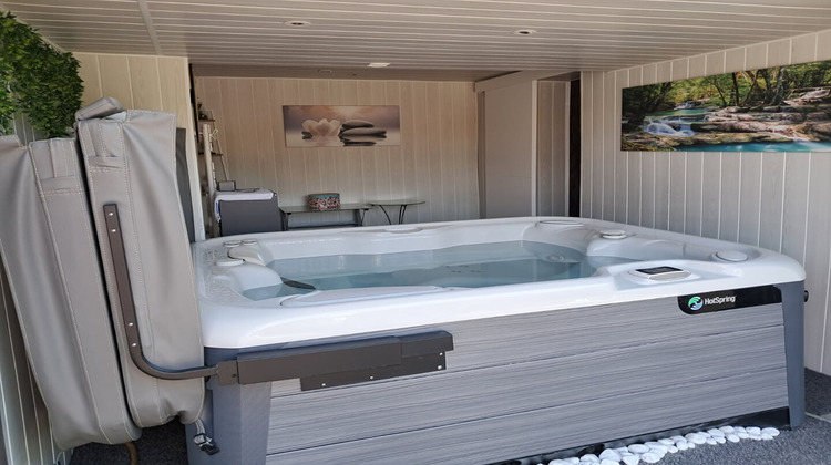 Ma-Cabane - Vente Maison IRODOUER, 200 m²