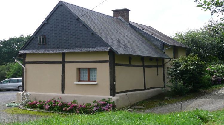 Ma-Cabane - Vente Maison ISIGNY-LE-BUAT, 68 m²