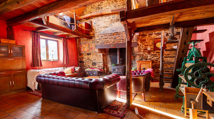 Ma-Cabane - Vente Maison ISIGNY-LE-BUAT, 205 m²