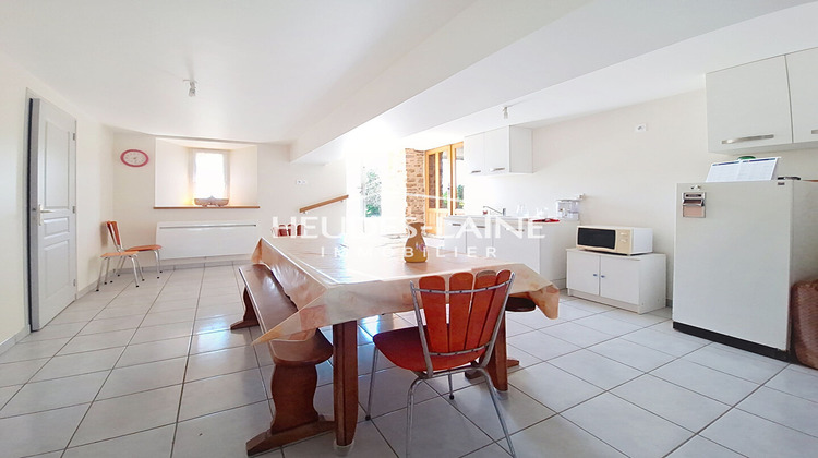 Ma-Cabane - Vente Maison ISIGNY-LE-BUAT, 220 m²