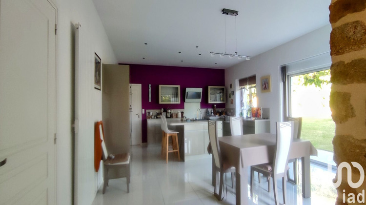 Ma-Cabane - Vente Maison Isigny-le-Buat, 288 m²
