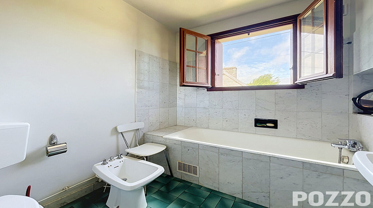 Ma-Cabane - Vente Maison ISIGNY-LE-BUAT, 207 m²