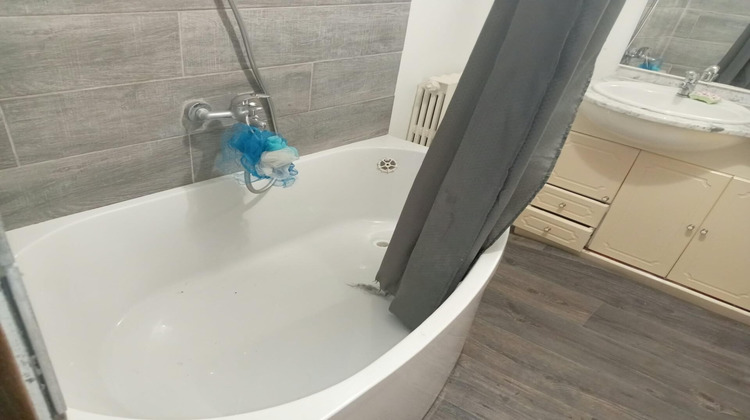 Ma-Cabane - Vente Maison Isle-Et-Bardais, 236 m²