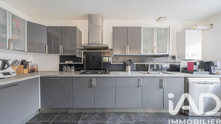 Ma-Cabane - Vente Maison Isles-Lès-Villenoy, 107 m²