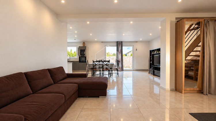 Ma-Cabane - Vente Maison ISLES-SUR-SUIPPE, 93 m²