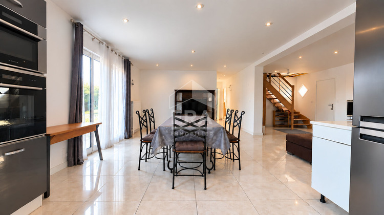 Ma-Cabane - Vente Maison ISLES-SUR-SUIPPE, 93 m²