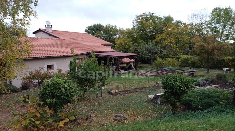 Ma-Cabane - Vente Maison ISSOIRE, 136 m²