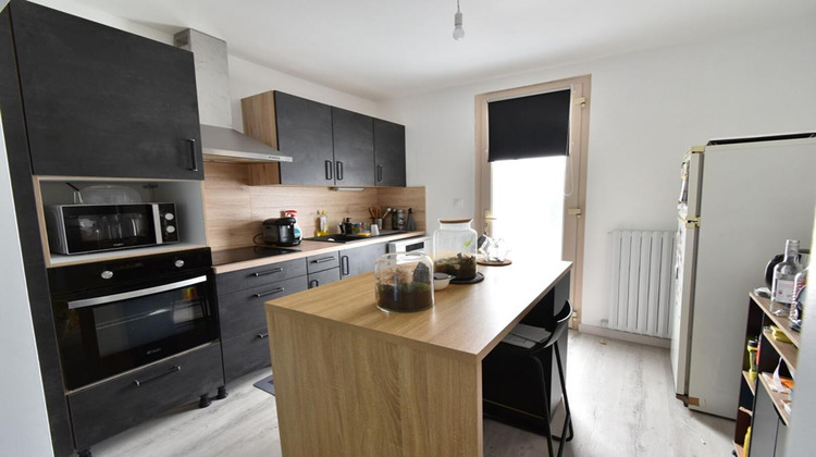 Ma-Cabane - Vente Maison ISSOUDUN, 68 m²