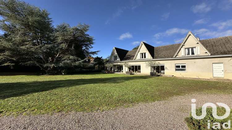 Ma-Cabane - Vente Maison Issoudun, 340 m²