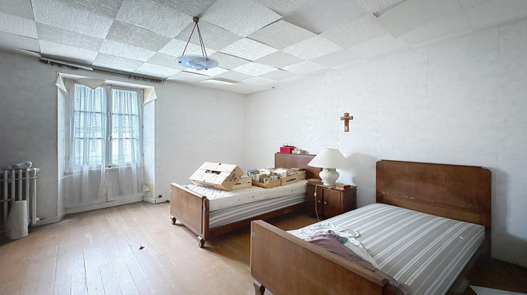 Ma-Cabane - Vente Maison Issoudun, 203 m²