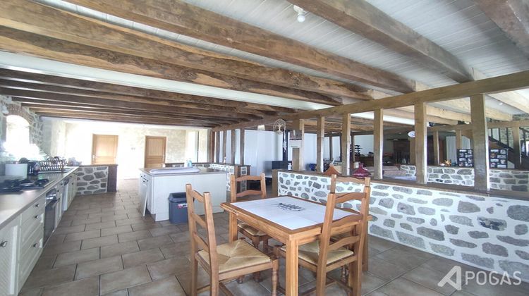 Ma-Cabane - Vente Maison ISSOUDUN-LETRIEIX, 337 m²