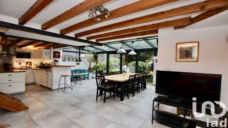 Ma-Cabane - Vente Maison Issy-les-Moulineaux, 145 m²