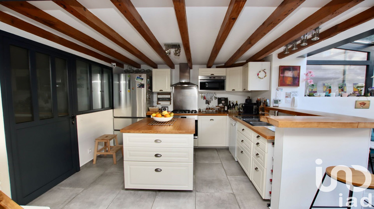 Ma-Cabane - Vente Maison Issy-les-Moulineaux, 145 m²