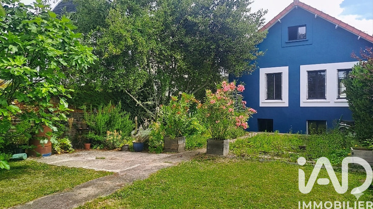 Ma-Cabane - Vente Maison Issy-les-Moulineaux, 144 m²