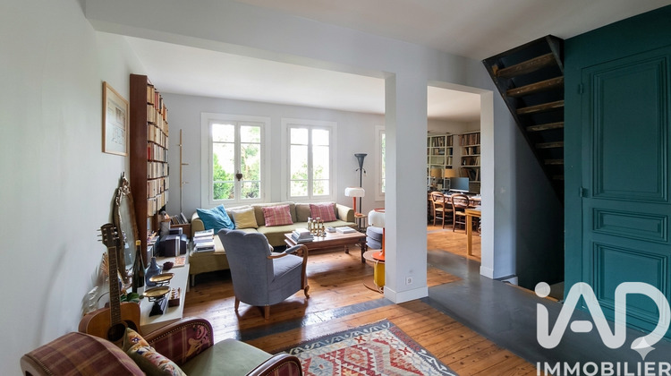 Ma-Cabane - Vente Maison Issy-les-Moulineaux, 144 m²