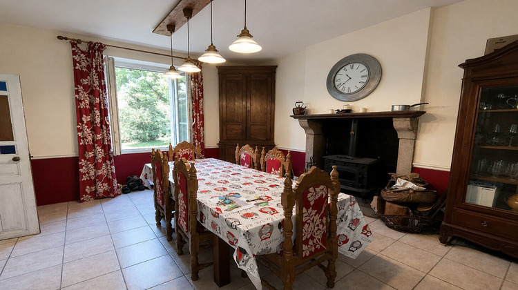 Ma-Cabane - Vente Maison JANAILLAT, 210 m²