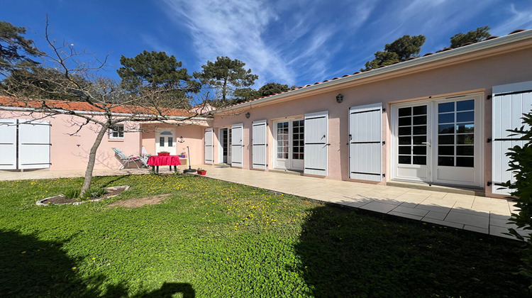 Ma-Cabane - Vente Maison JARD-SUR-MER, 110 m²