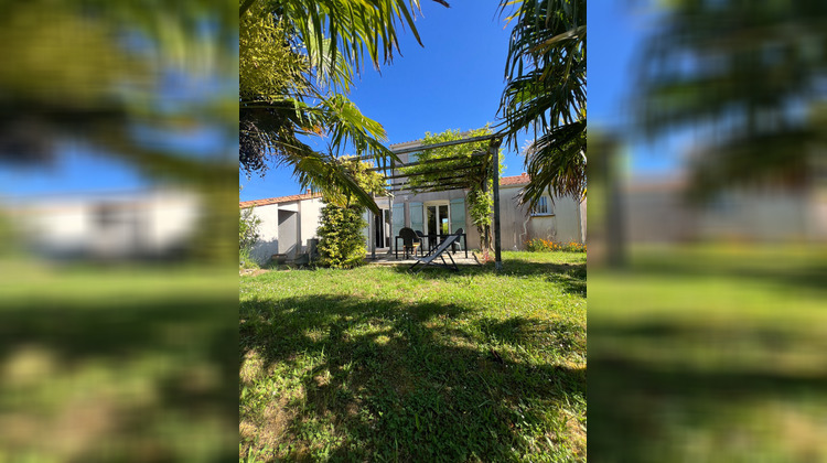 Ma-Cabane - Vente Maison JARD-SUR-MER, 109 m²
