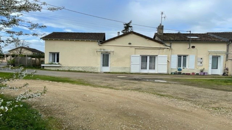 Ma-Cabane - Vente Maison Jardres, 117 m²