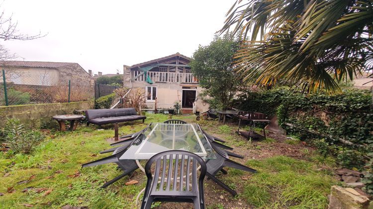 Ma-Cabane - Vente Maison Jarnac, 200 m²