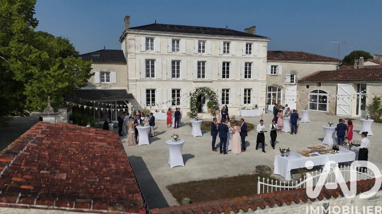 Ma-Cabane - Vente Maison Jarnac, 940 m²